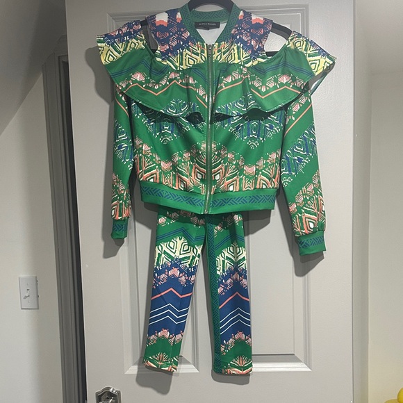 Jealous Tomato Pants - Jealous Tomato Green Multi-Color Printed Crop Jacket & Leggings Set